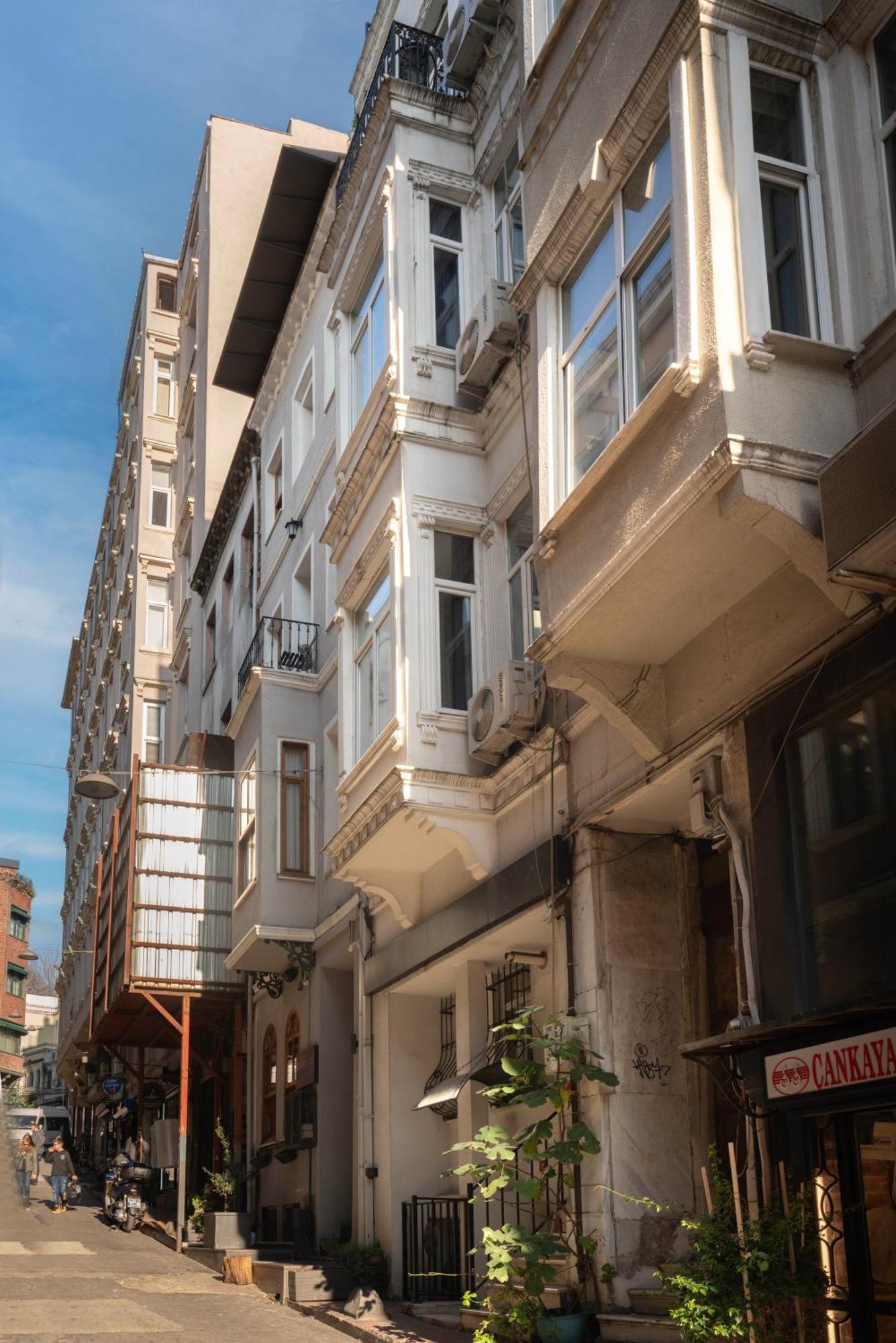 5 Apartment Galata Истанбул Екстериор снимка