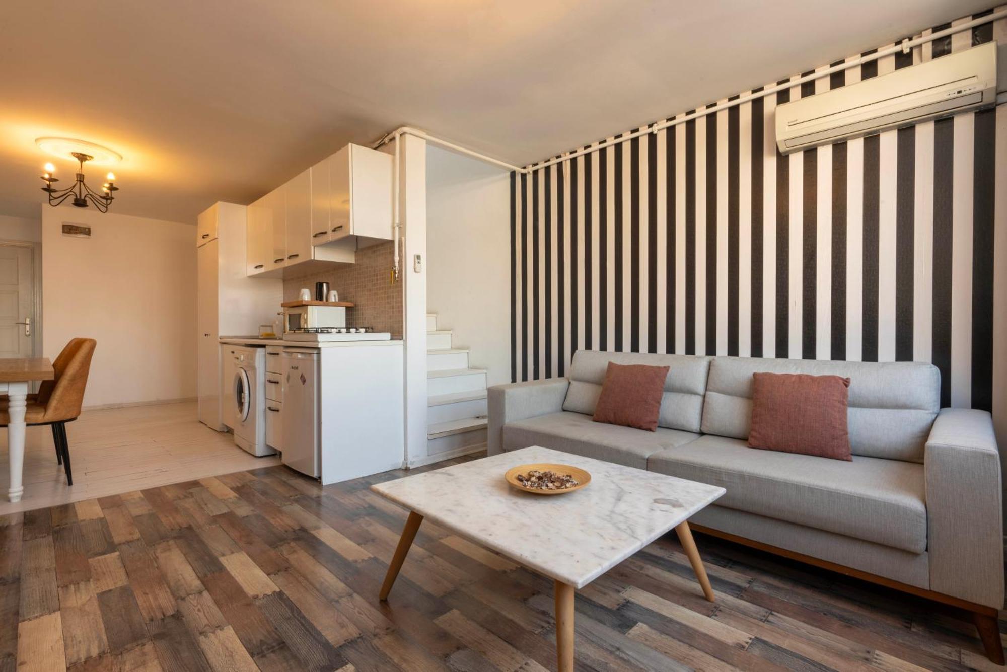 5 Apartment Galata Истанбул Екстериор снимка