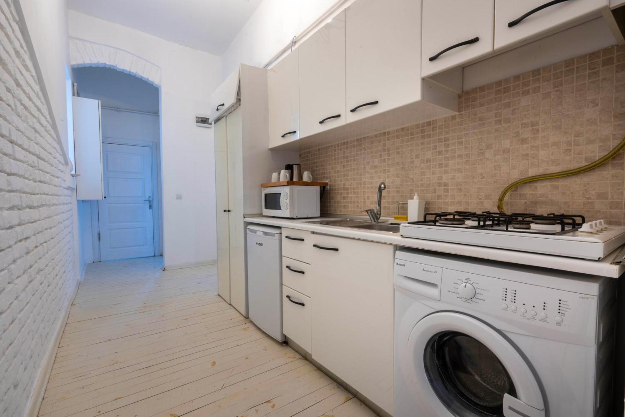 5 Apartment Galata Истанбул Екстериор снимка