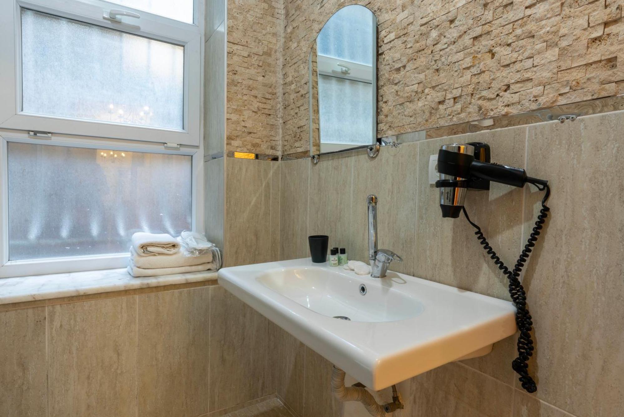 5 Apartment Galata Истанбул Екстериор снимка